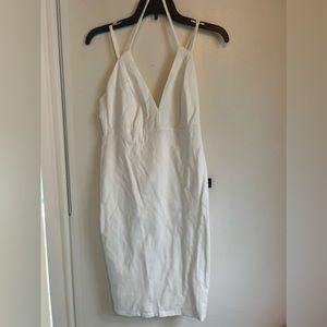 Lulus, M, White Cocktail dress, Never Worn, NWT, Halter + shoulder straps, ziper